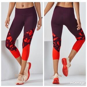 Fabletics Woman Samar Statement Power Hold Capri Leggings size XXS Burgundy Red